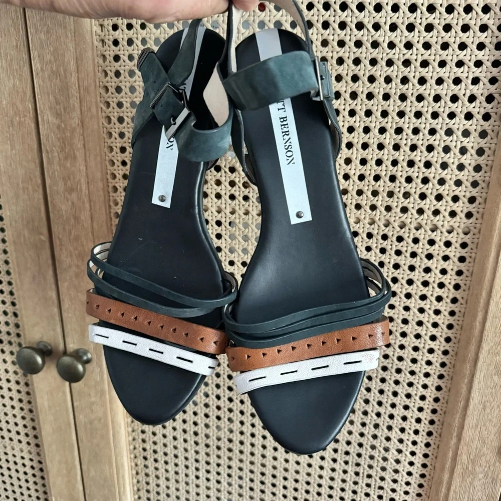 Bisbee Platform Sandal Size 11 / MATT BERNSON